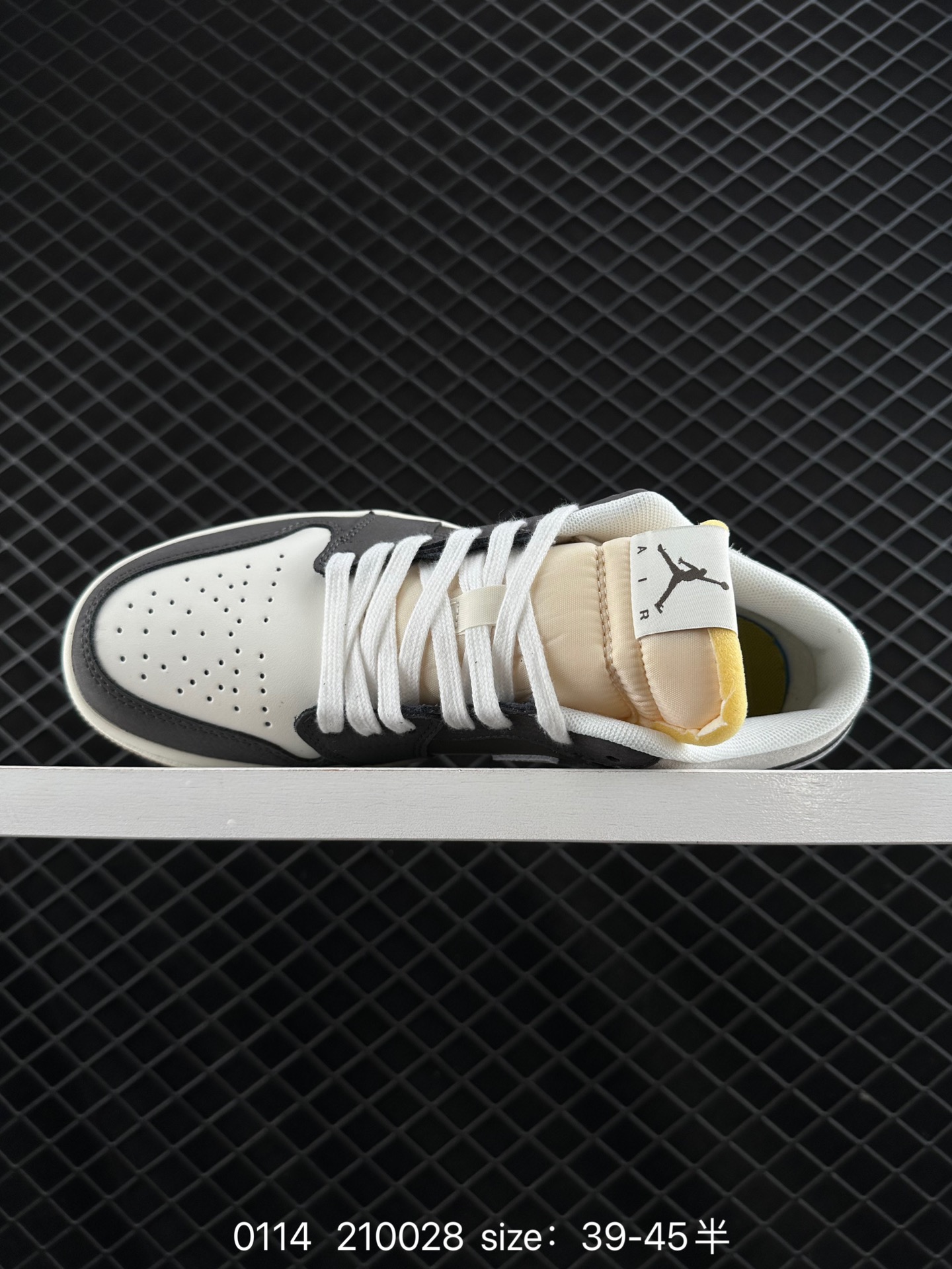 Air Jordan 1 Low AJ1